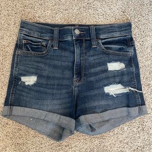 Hollister High Rise 3 inch Shorts 26 Waist Size 3 Stretch
